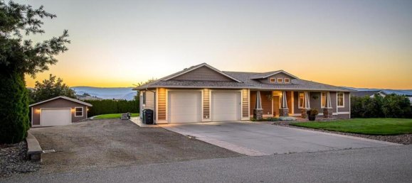 4 غرف نوم منزل في British Columbia, Canada رقم 1298 3