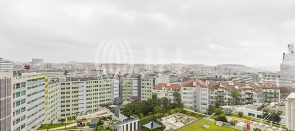 1 bedroom Penthouse in Lisbon, Portugal No. 104542 17
