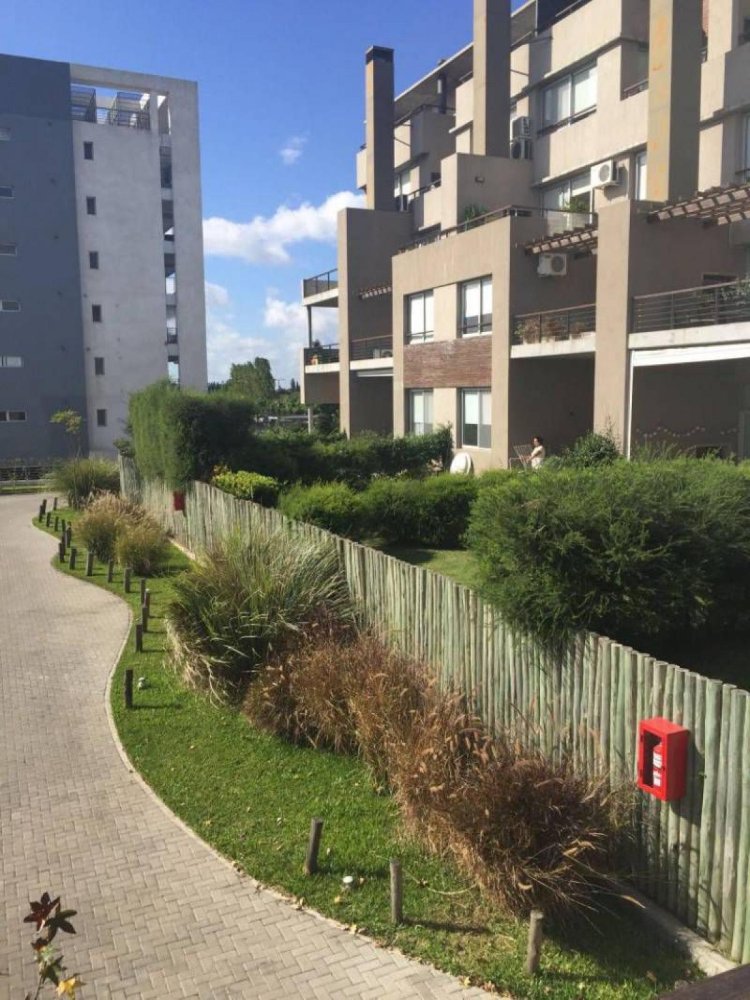 3 bedrooms Apartment in Tigre, Argentina No. 56069