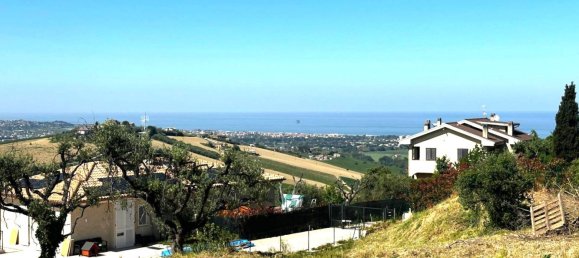 2000m² Land in Fermo, Italy No. 310904 3