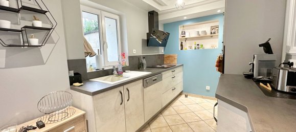 2 chambres Maison à Marchezais, France No. 208985 6