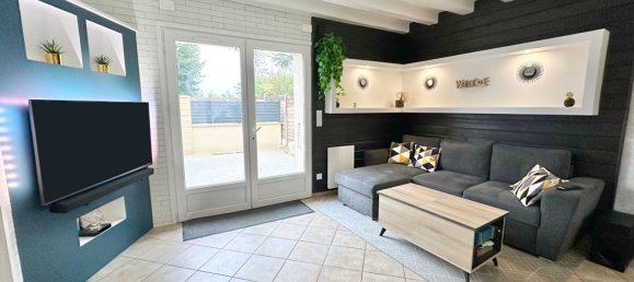 2 chambres Maison à Marchezais, France No. 208985 2