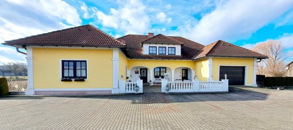 381m² Hotel in Markersdorf-Haindorf, Austria No. 136686 3