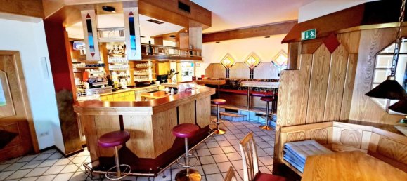 381m² Hotel in Markersdorf-Haindorf, Austria No. 136686 2