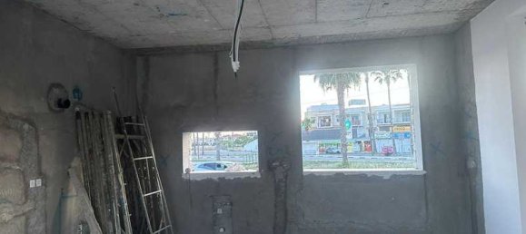 5 bedrooms Villa in Oroklini, Cyprus No. 20125 8