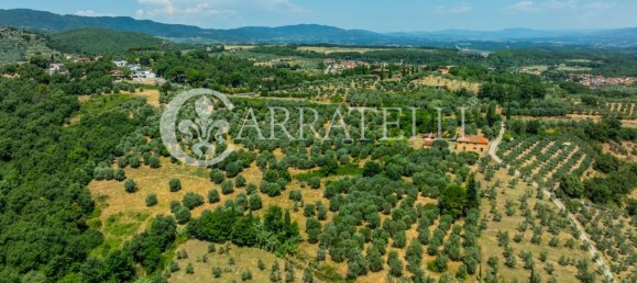 6 غرف نوم منزل في Cavriglia, Italy رقم 271928 4