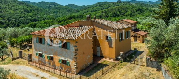 6 غرف نوم منزل في Cavriglia, Italy رقم 271928 5