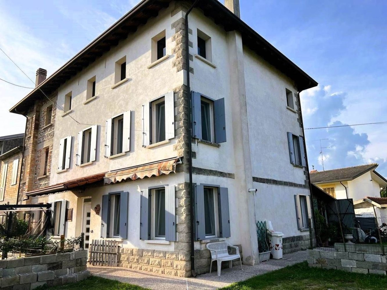 8-Zimmer Haus in Gruaro, Italy, Nr. 142829