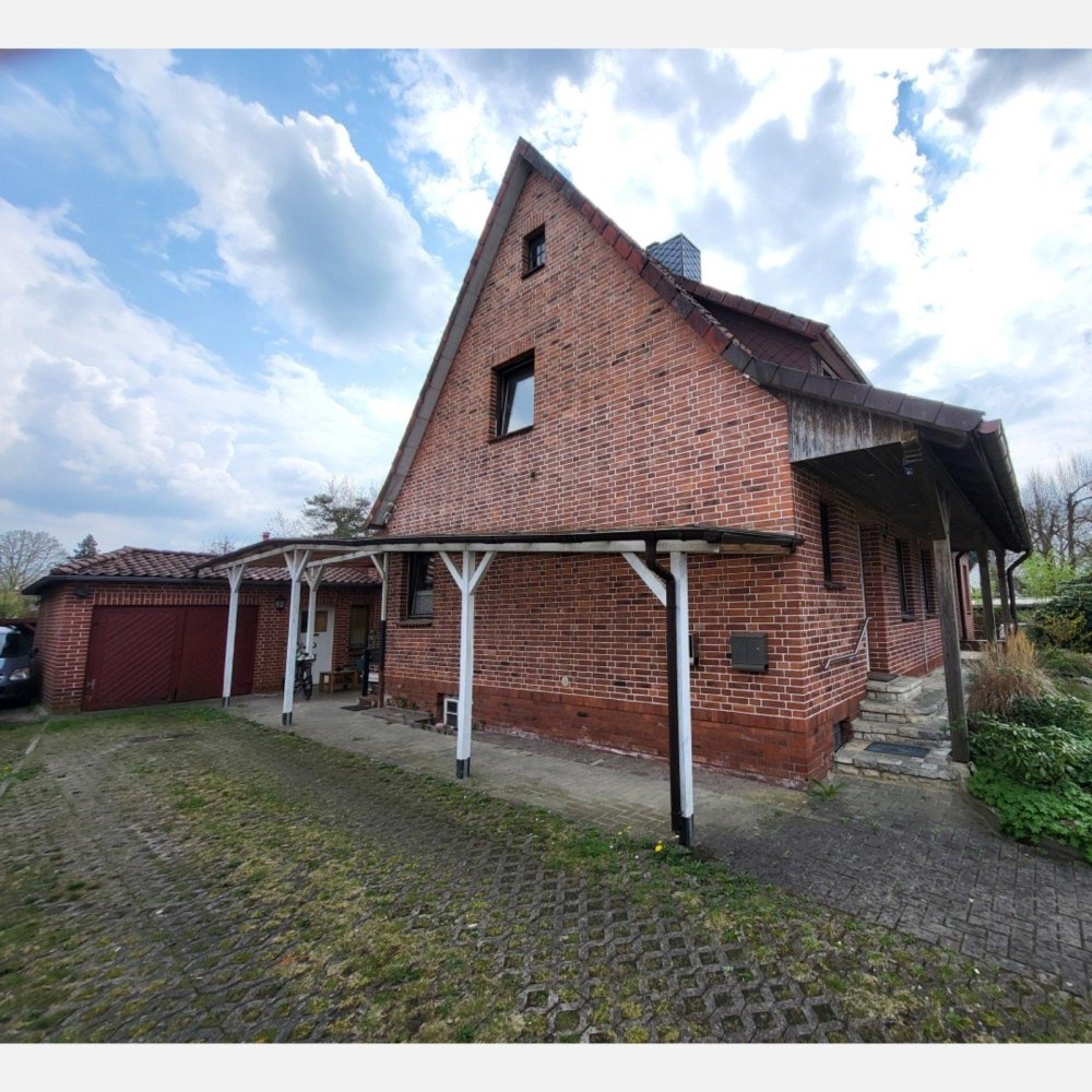 12 rooms Townhouse in Celle, Germany No. 262062