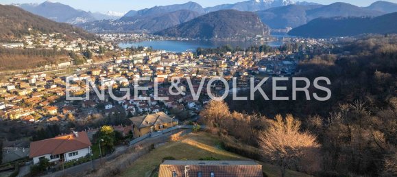 7 rooms Villa in Cadegliano-Viconago, Italy No. 68795 2