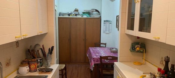 2 rooms Apartment in Rome, Italy No. 29430 11