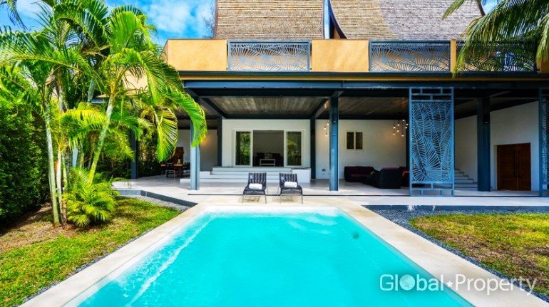 4 bedrooms Cafe / restaurant in Ko Chang, Thailand No. 19827