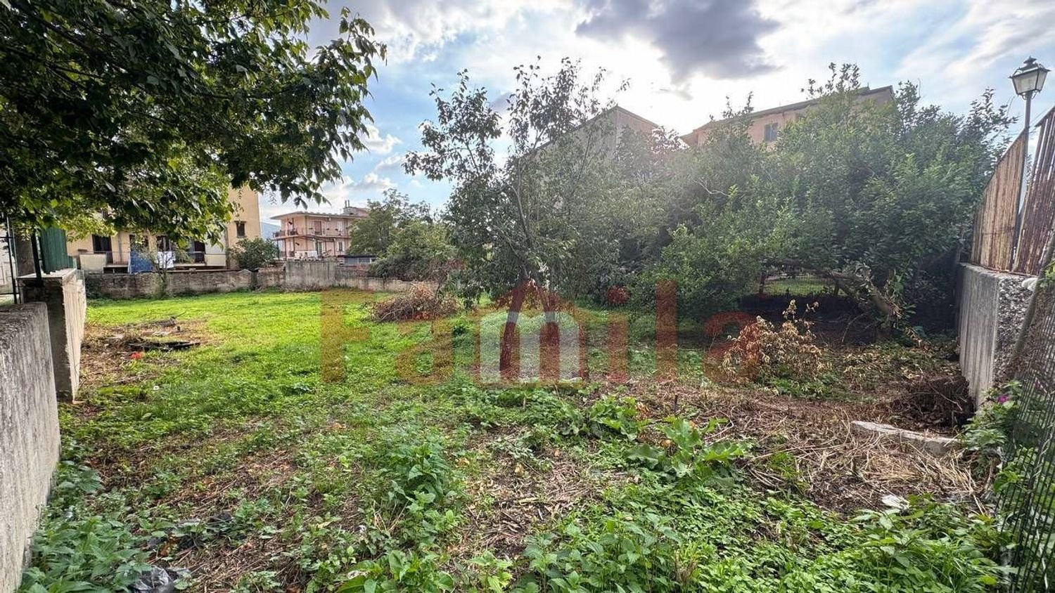  Land in Quadrelle, Italy No. 358757
