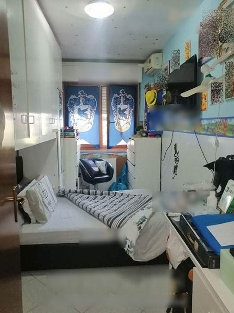 5 rooms Apartment in Rome, Italy No. 219218