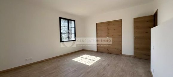 5 bedrooms House in Fontvieille, France No. 289782 11