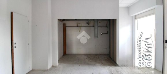 42m² Commercial property in Giulianova, Italy No. 362798 6
