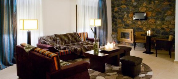 2500 m² adosado en venta en Pella, Central Macedonia, Macedonia and Thrace, Greece № 2606 13
