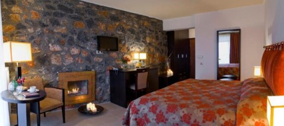 2500 m² adosado en venta en Pella, Central Macedonia, Macedonia and Thrace, Greece № 2606 19