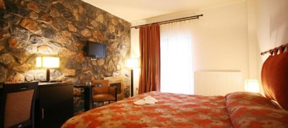 2500 m² adosado en venta en Pella, Central Macedonia, Macedonia and Thrace, Greece № 2606 4