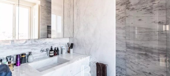 3 bedrooms Apartment in Lisbon, Portugal No. 265453 9