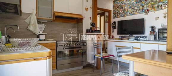 3 Schlafzimmer Wohnung in Fano, Italy, Nr. 305829 5