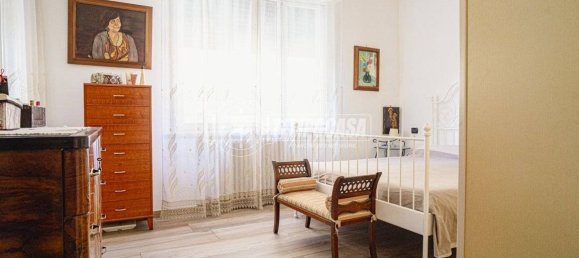 3 Schlafzimmer Wohnung in Fano, Italy, Nr. 305829 8