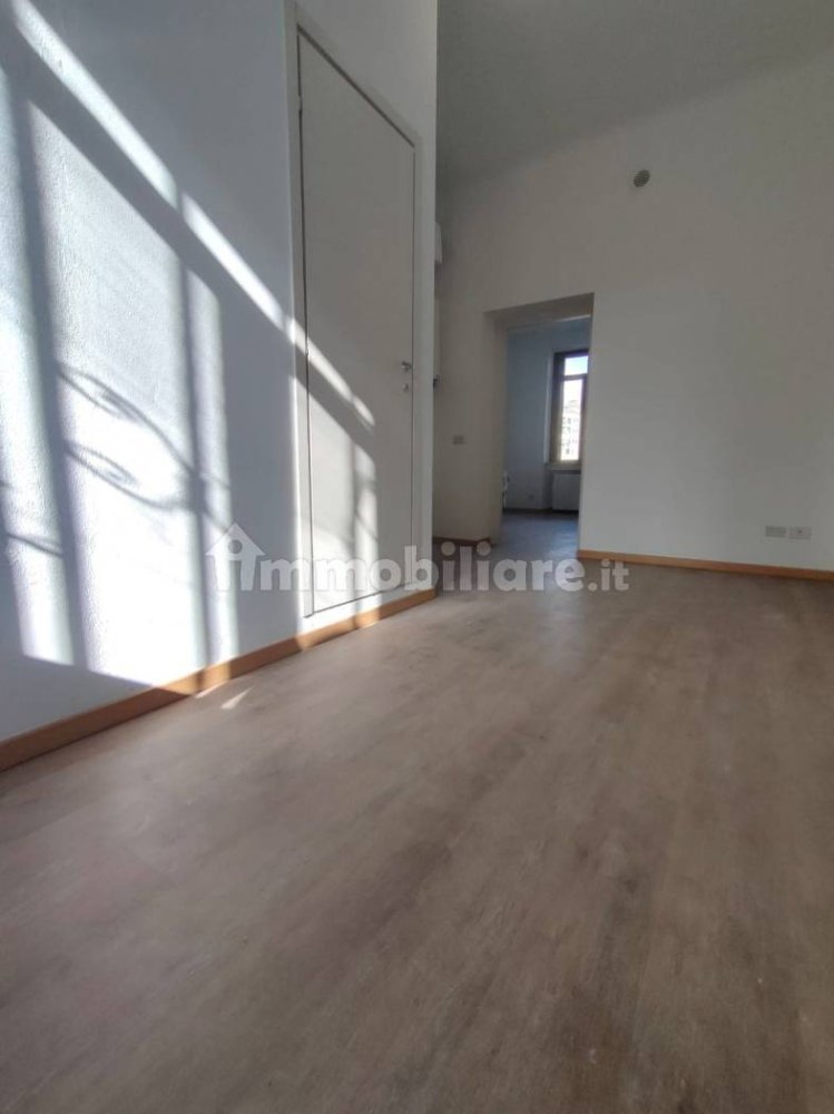 Apartamento T1 em Milan, Italy N.º 248816
