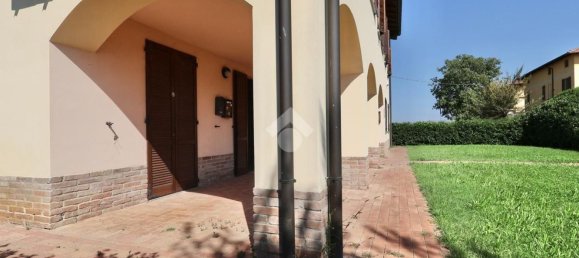 73m² Office in Reggio Emilia, Italy No. 370871 39