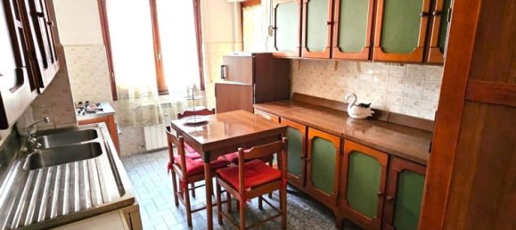 7 chambres Appartement à Genoa, Italy No. 364700 5