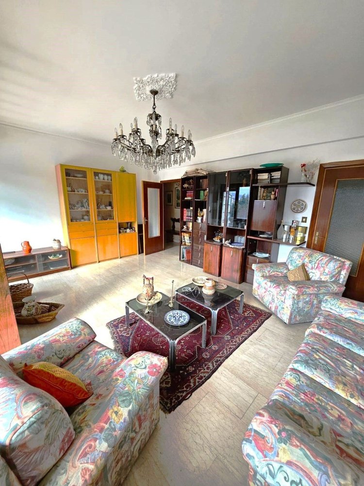 7 Schlafzimmer Wohnung in Genoa, Italy, Nr. 364700