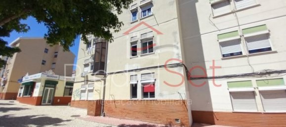 2 bedrooms Apartment in Seixal, Portugal No. 86947 3