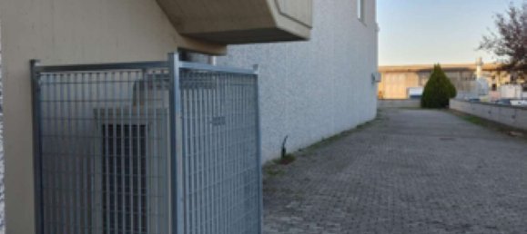 733m² Commercial property in Casciana Terme Lari, Italy No. 345650 7