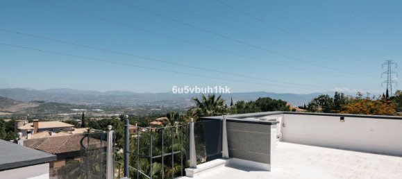 5 bedrooms Townhouse in Alhaurin de la Torre, Spain No. 135004 29