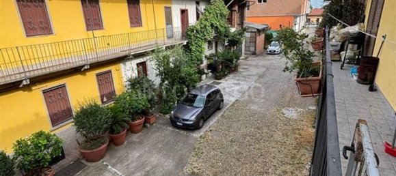 Apartamento de 2 habitaciónes en Legnano, Italy No. 331504 12