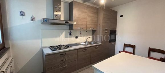 Apartamento de 2 habitaciónes en Legnano, Italy No. 331504 2