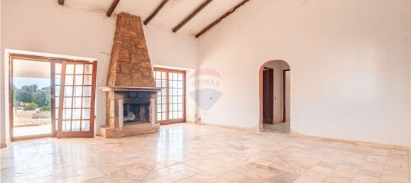 2 bedrooms House in Portimao, Portugal No. 37641 14