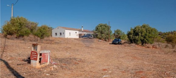 2 bedrooms House in Portimao, Portugal No. 37641 18