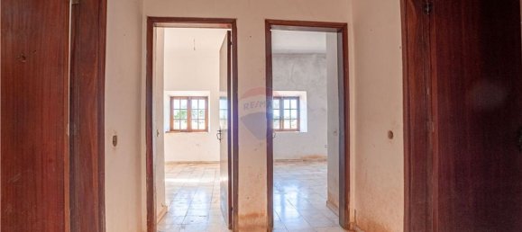 2 bedrooms House in Portimao, Portugal No. 37641 8