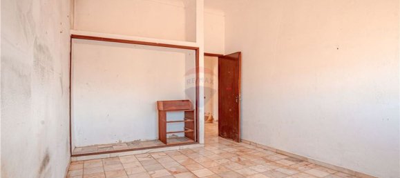 2 bedrooms House in Portimao, Portugal No. 37641 12