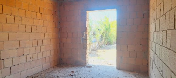 Villa de 6 habitaciónes en Giugliano in Campania, Italy No. 261129 11