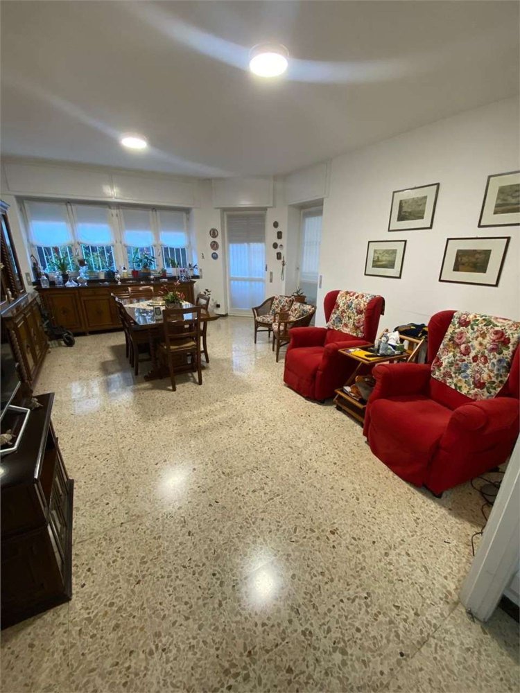 3 bedrooms Apartment in Sesto Calende, Italy No. 361294