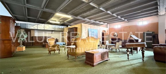 4500m² Warehouse in Milan, Italy No. 246798 14