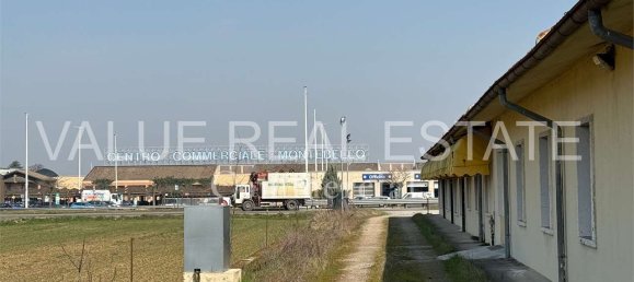 4500m² Warehouse in Milan, Italy No. 246798 8