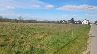 Земельный участок в Гензерндорф, Австрия № 203866