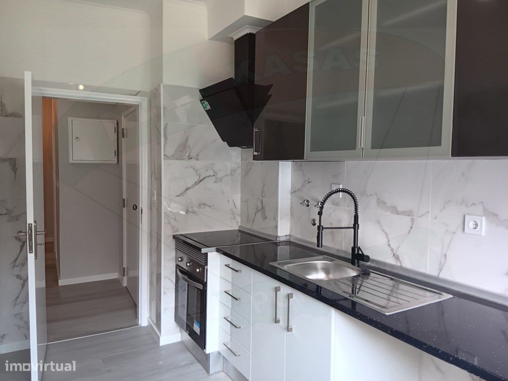 3 Schlafzimmer Wohnung in Loures, Portugal, Nr. 93506