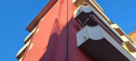 Ático de 3 habitaciónes en Chieti, Italy No. 35472 2