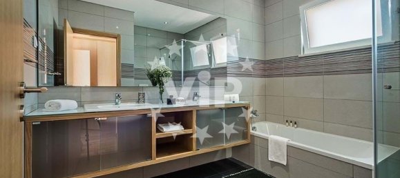 6 Schlafzimmer Villa in Albufeira, Portugal, Nr. 136902 25