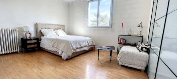 3 غرف نوم شقة في Garches, France رقم 144286 11