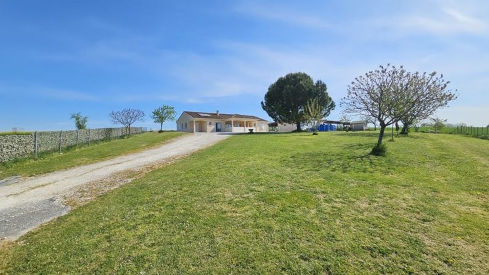 5 Schlafzimmer Haus in Chalais, France, Nr. 288681