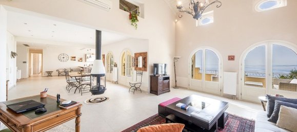 5 bedrooms Villa in Corfu, Greece No. 9019 11